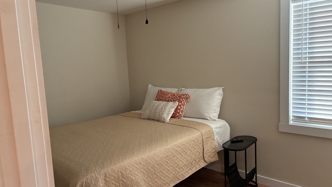 Photo of Bedroom in Bee Spring