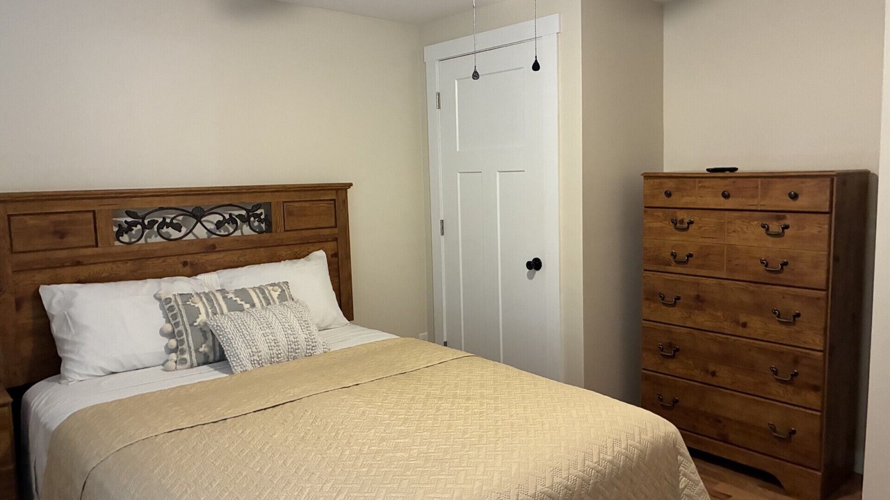 Photo of Bedroom in Bee Spring