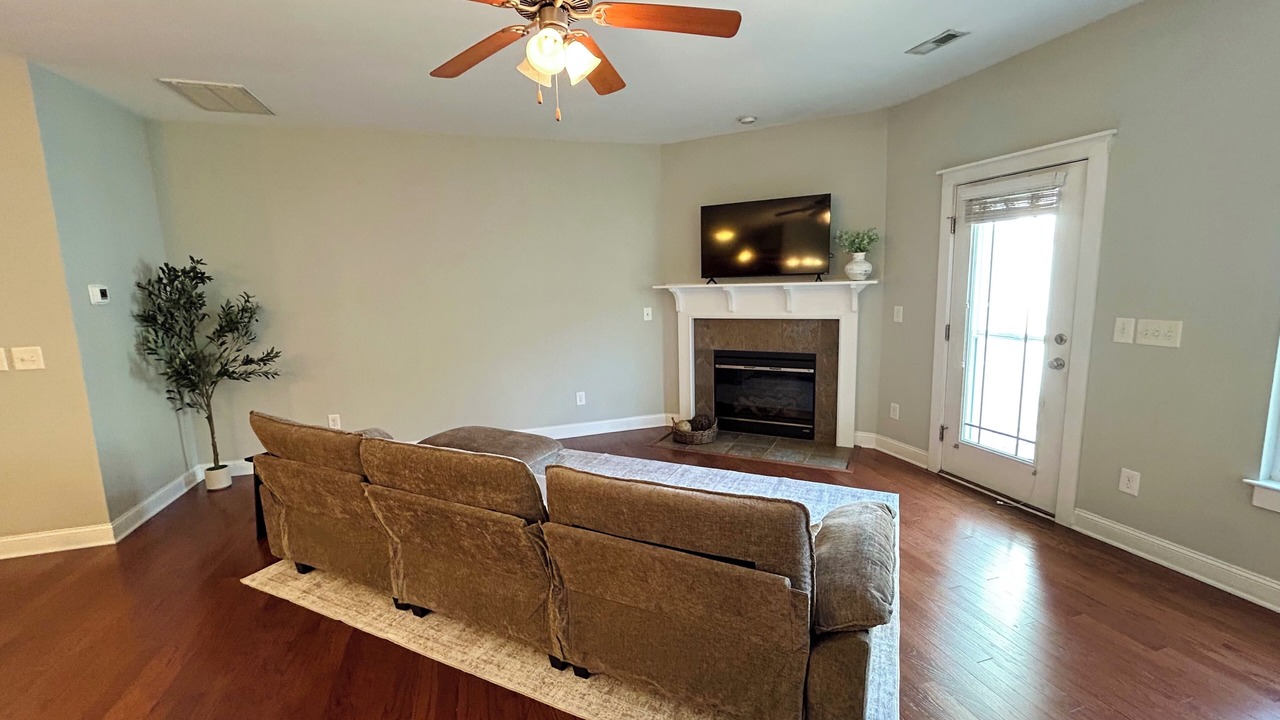 Photo of Livingroom in Greenville