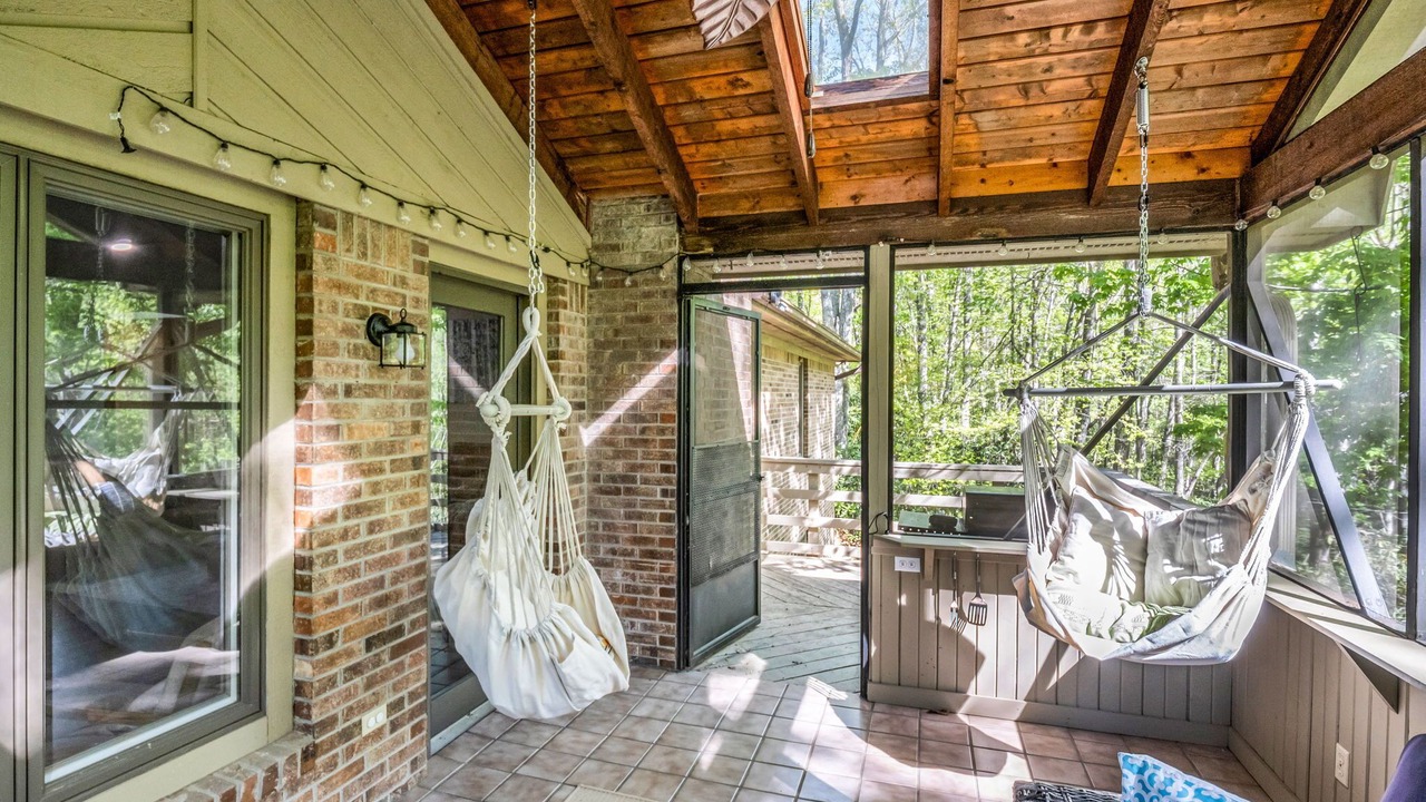 Photo of Patio Balcony in Hendersonville