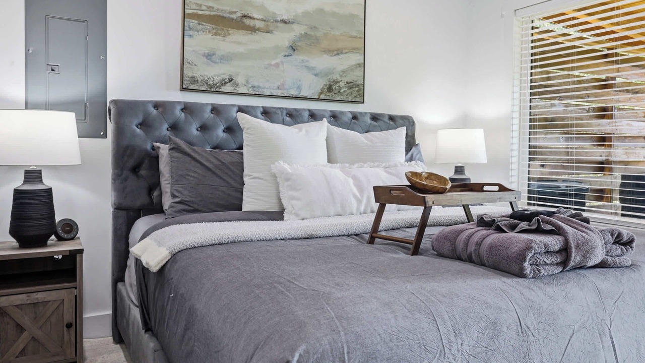 Photo of Bedroom in Rogers