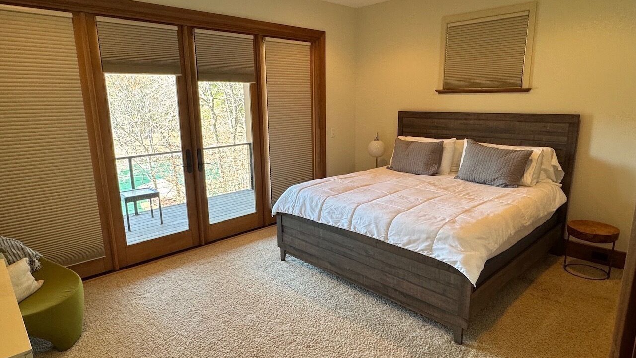 Photo of Bedroom in Sunset
