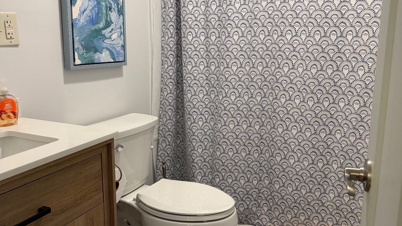 Photo of Bathroom in Wanchese