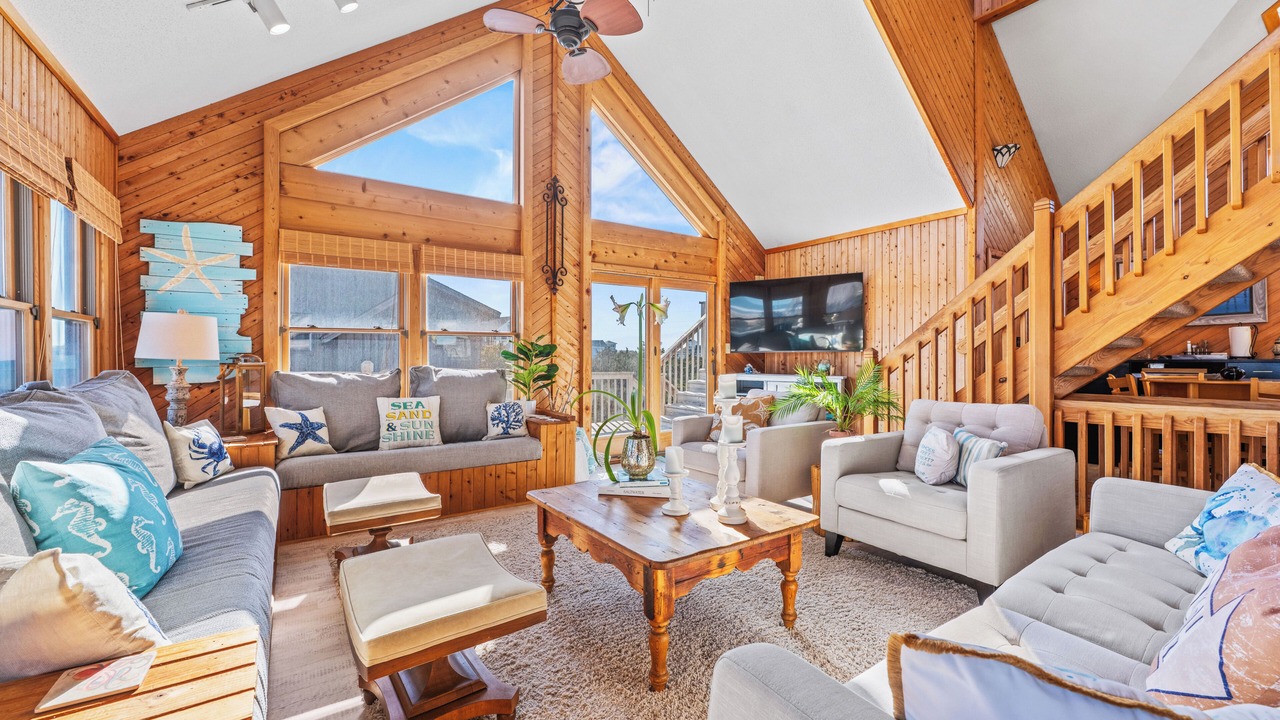 Photo of Livingroom in Avon