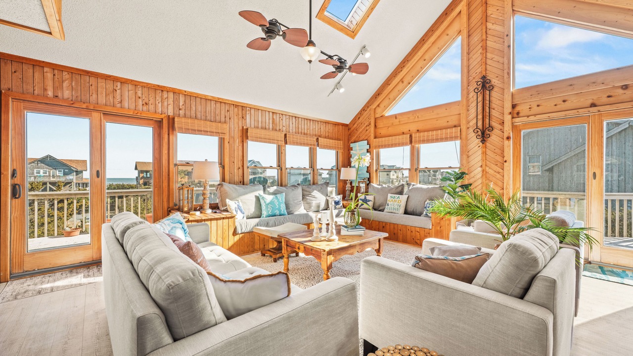 Photo of Livingroom in Avon