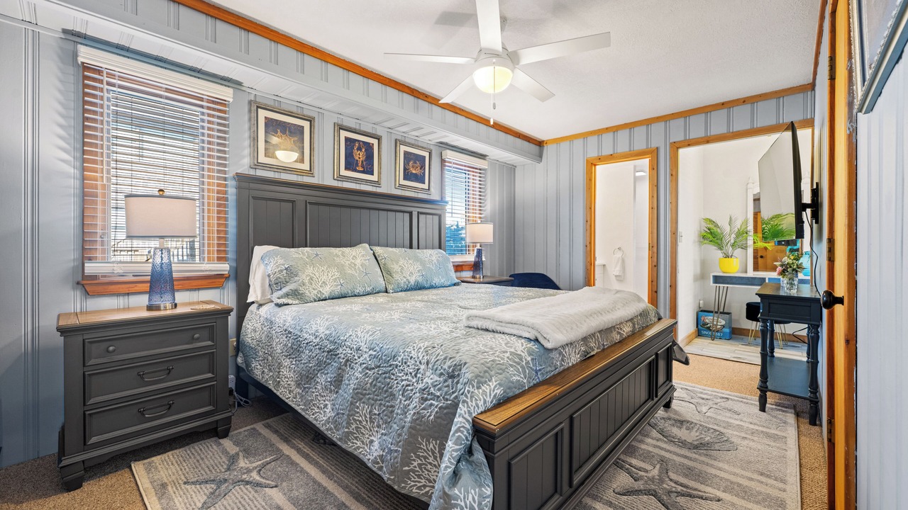 Photo of Bedroom in Avon