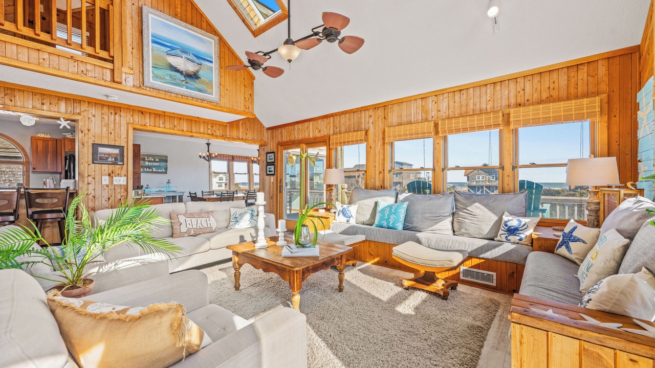 Photo of Livingroom in Avon