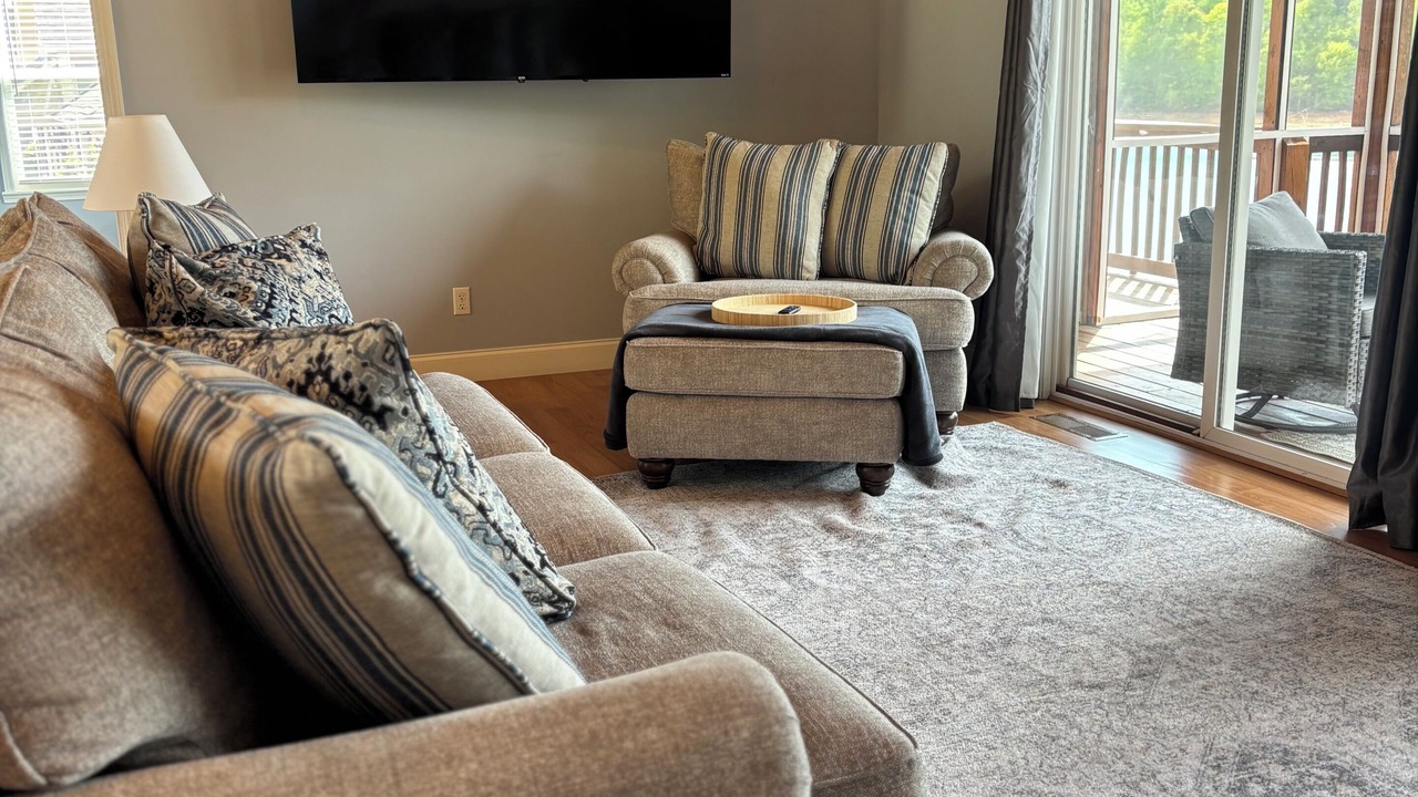 Photo of Livingroom in Hidden Springs