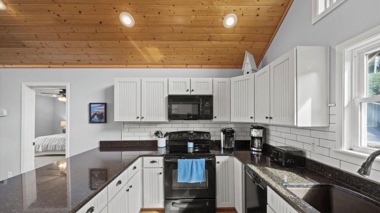 Photo of Kitchen in Hidden Springs
