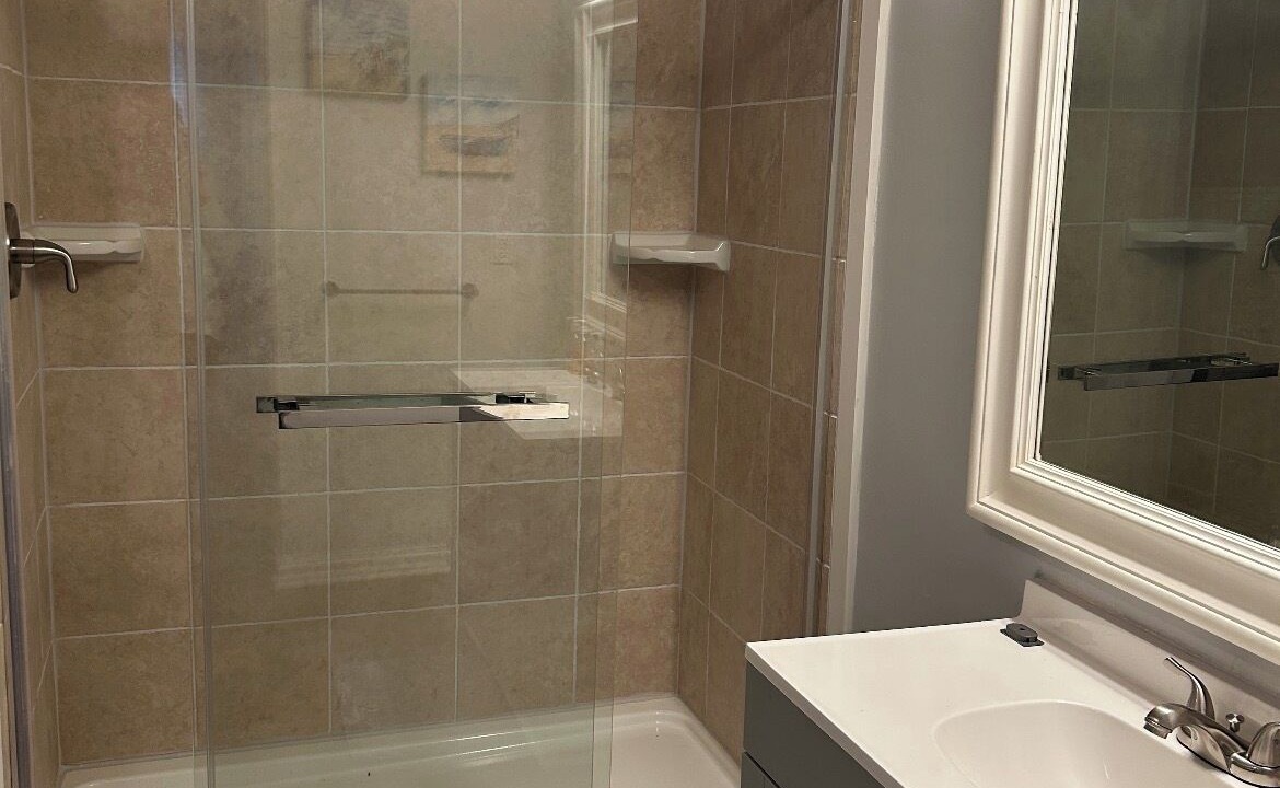 Photo of Bathroom in Myrtle Grove