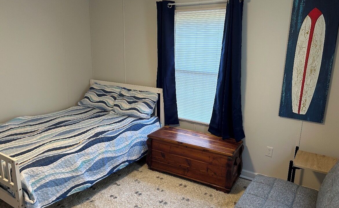 Photo of Bedroom in Myrtle Grove