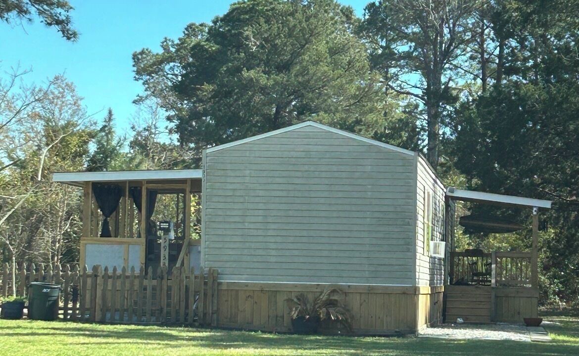 Photo of Outdoor in Myrtle Grove