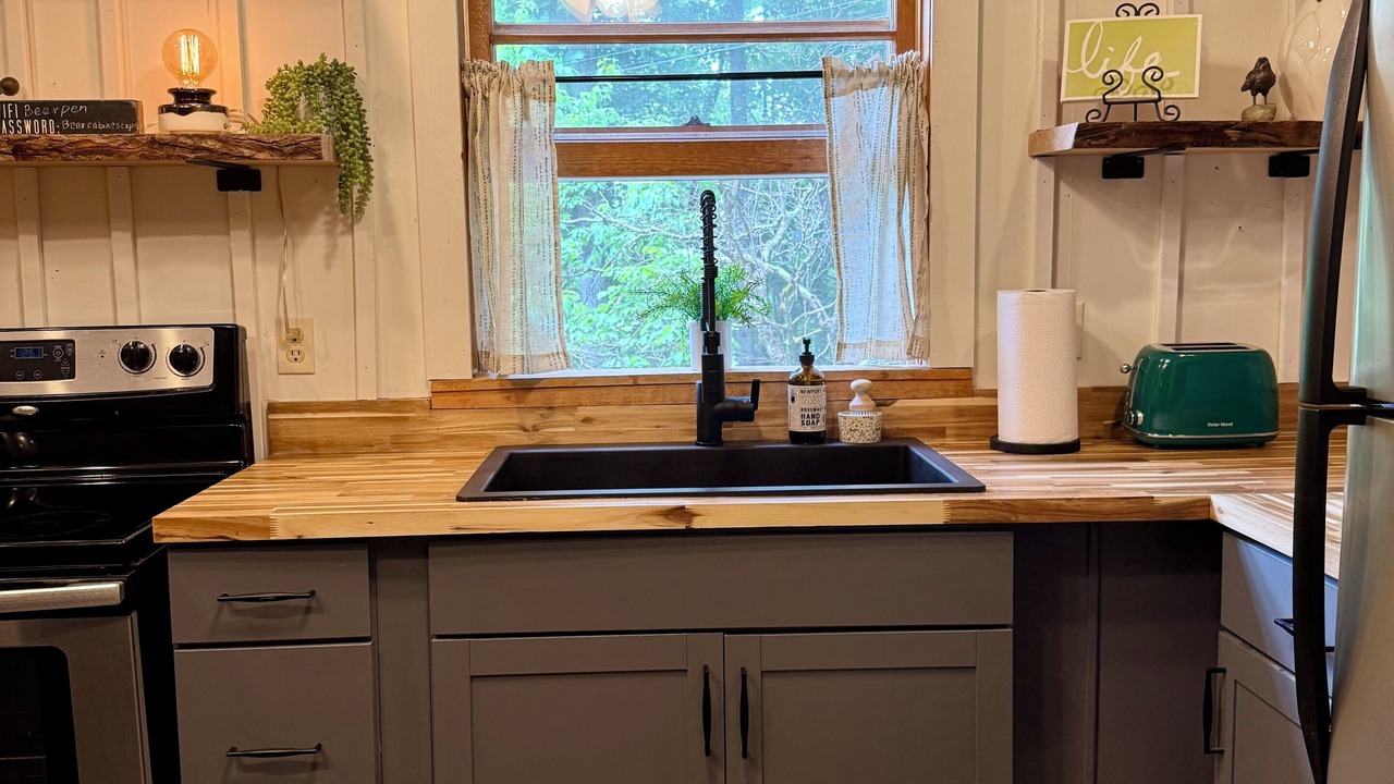 Photo of Kitchen in Cattail Creek