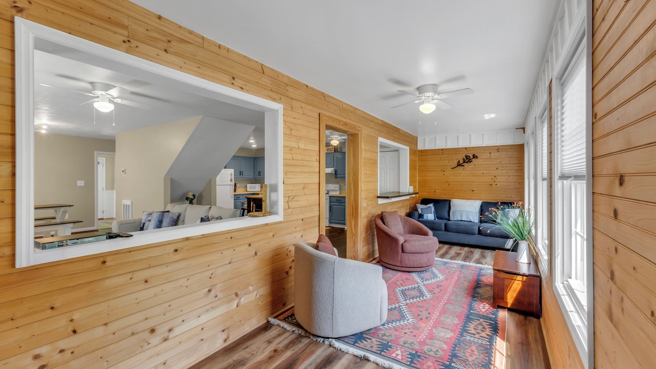Photo of Livingroom in Bellepoint