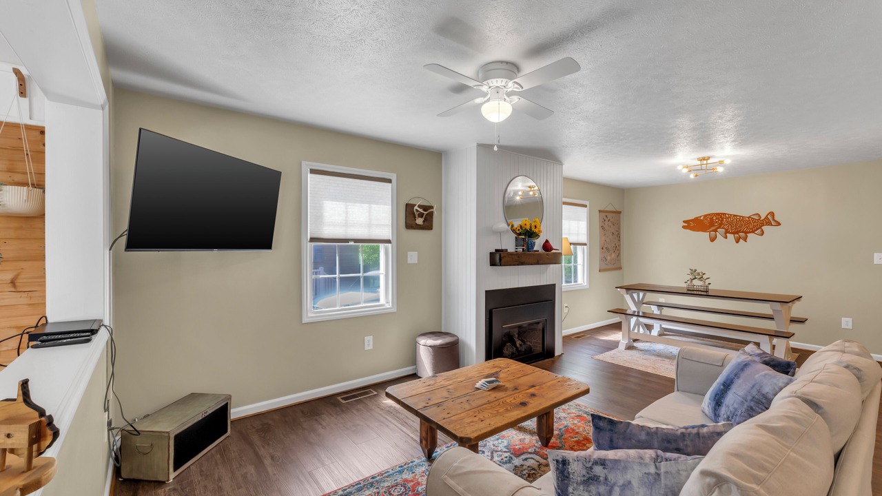 Photo of Livingroom in Bellepoint