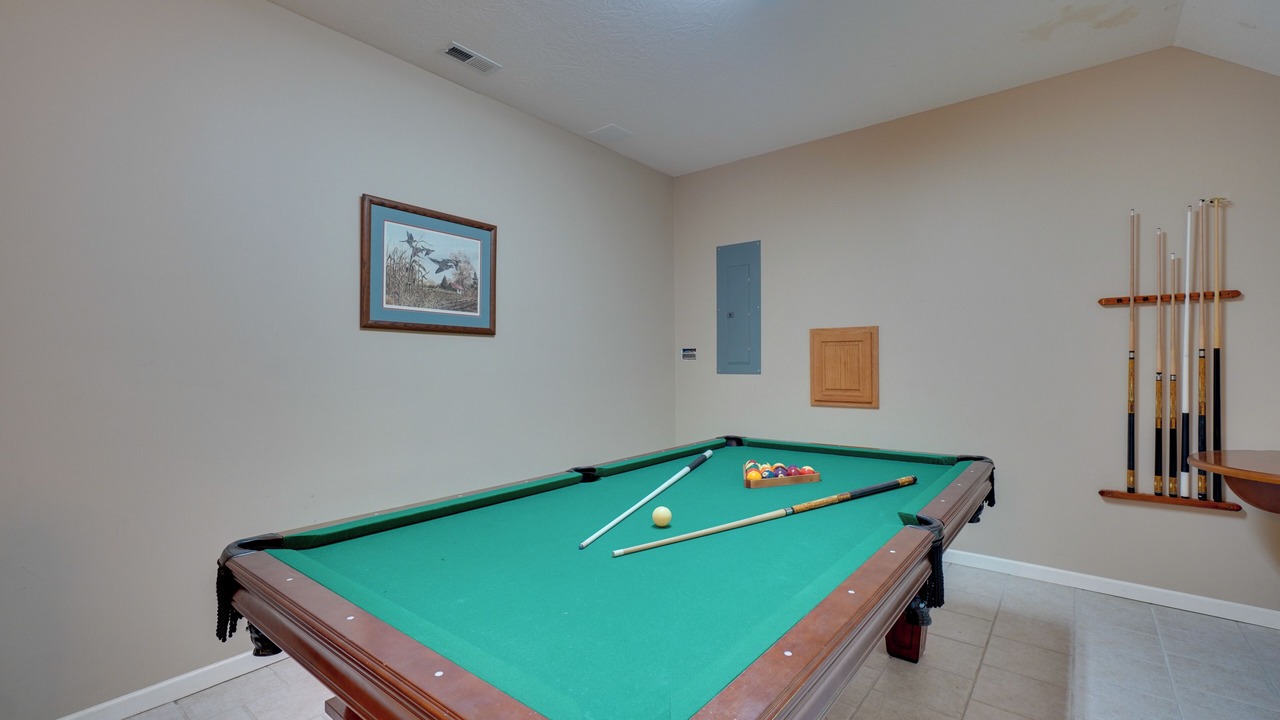 Photo of Bedroom in Byrdstown
