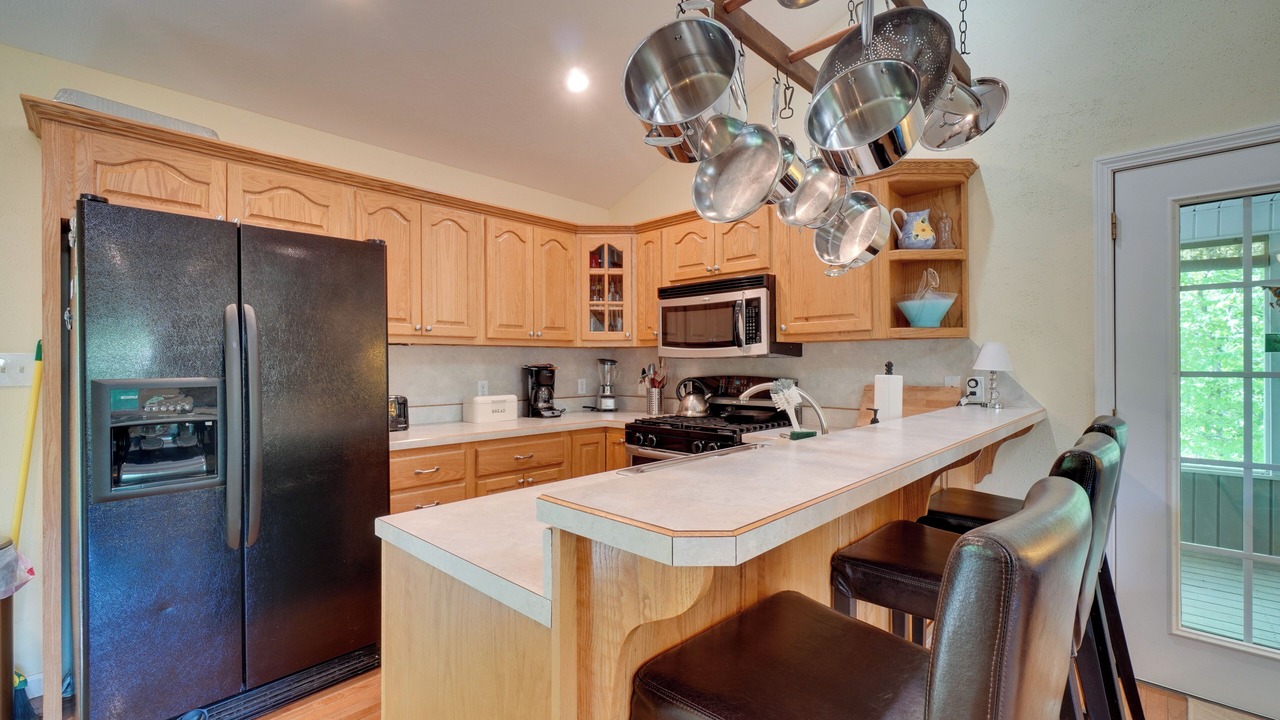 Photo of Kitchen in Byrdstown