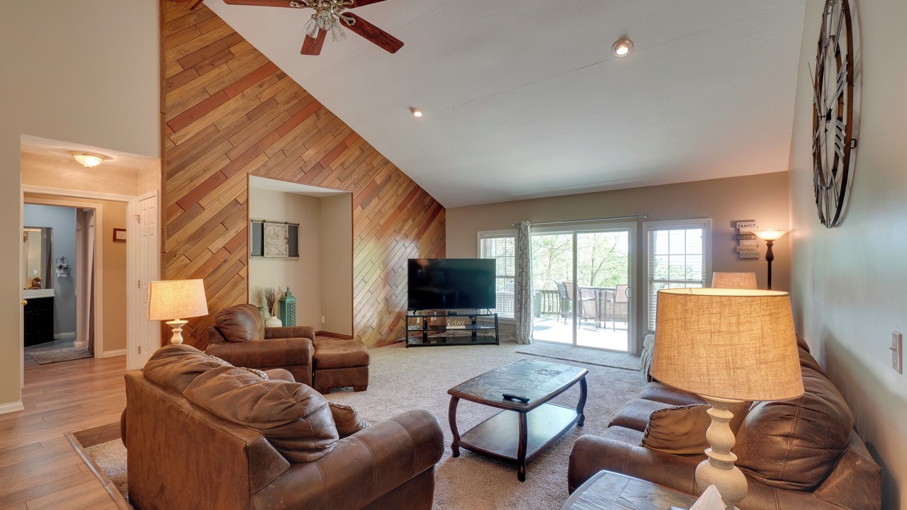 Photo of Bedroom in Byrdstown