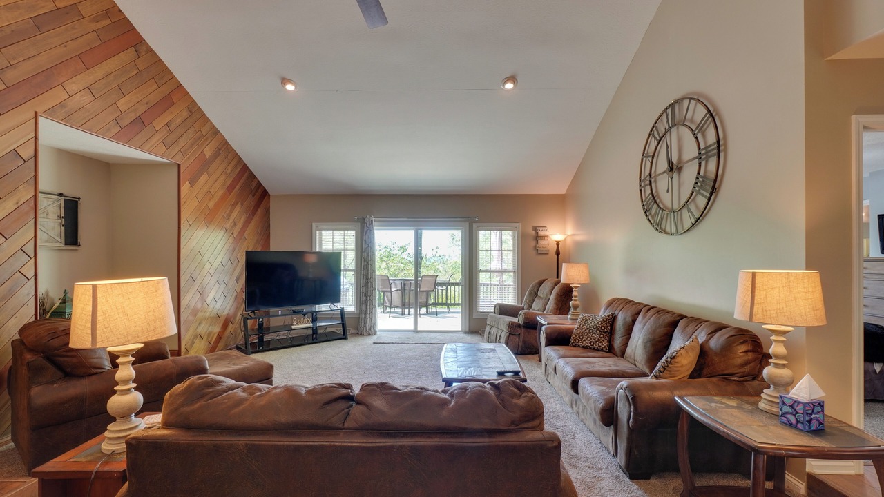 Photo of Bedroom in Byrdstown