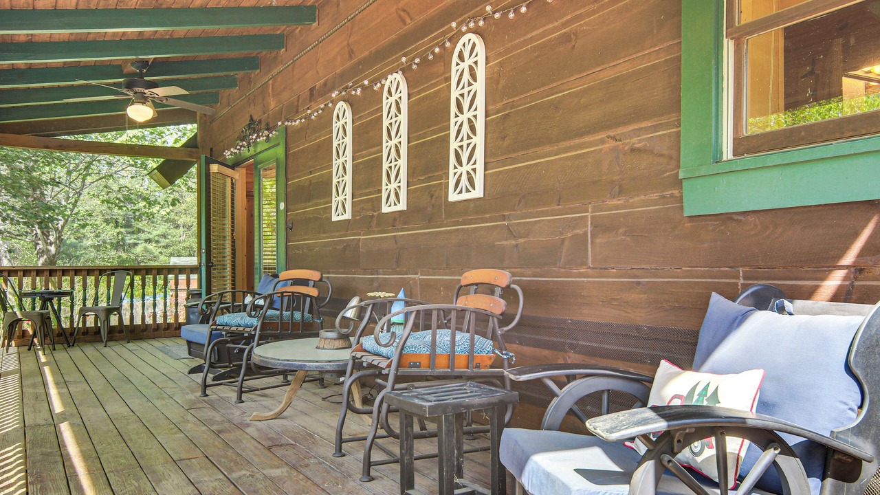 Photo of Outdoor in Saluda