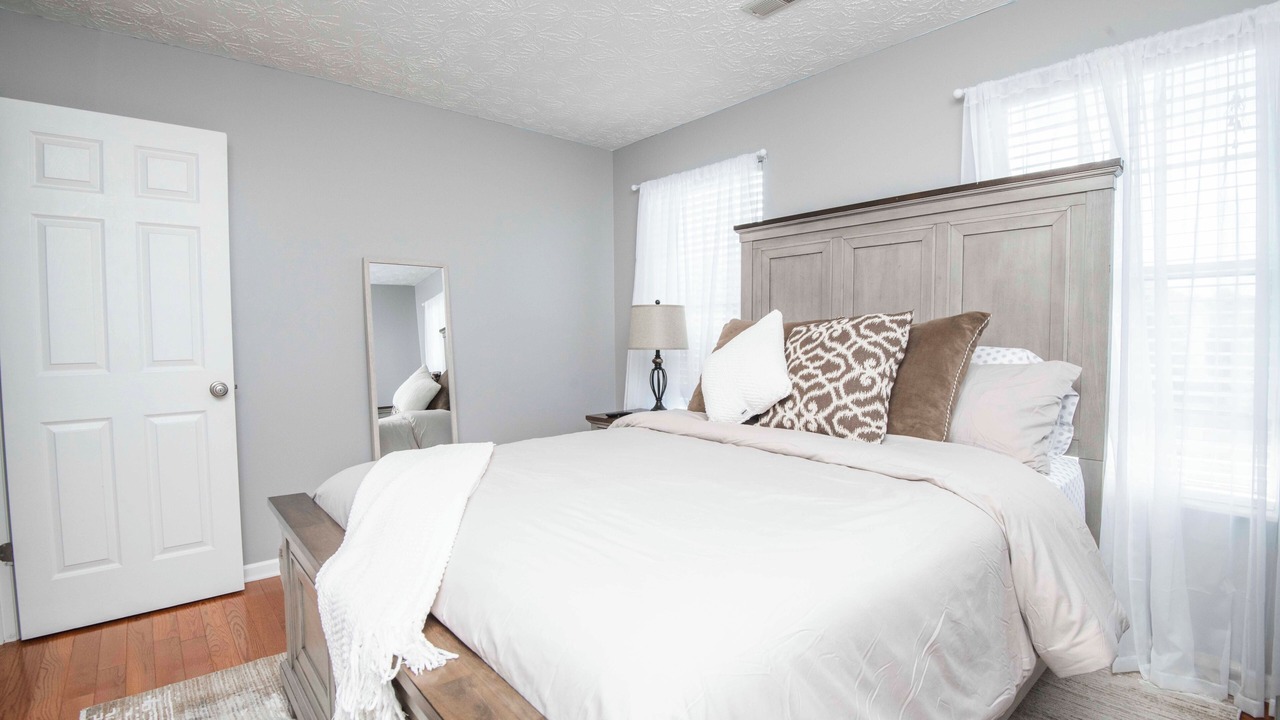 Photo of Bedroom in Knoxville
