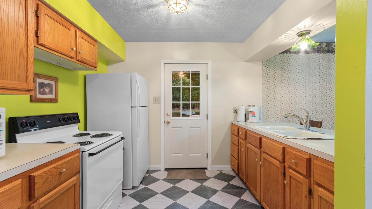 Photo of Kitchen in Kuttawa