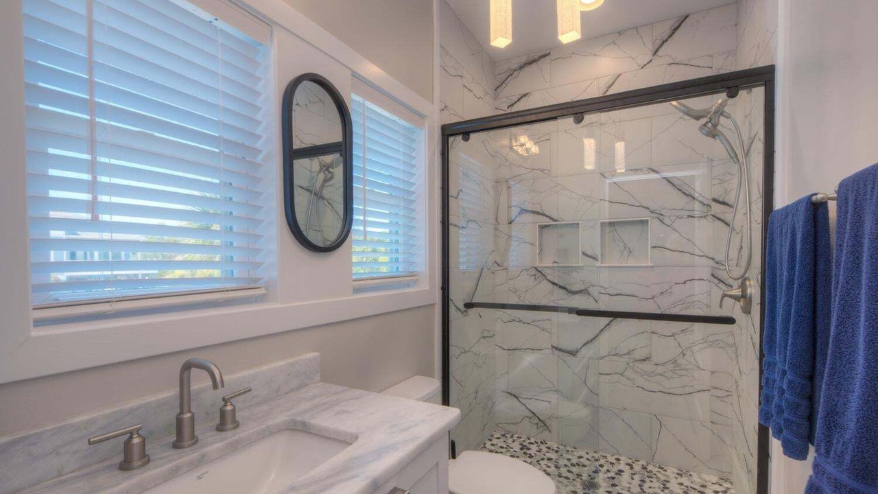 Photo of Bathroom in Long Beach