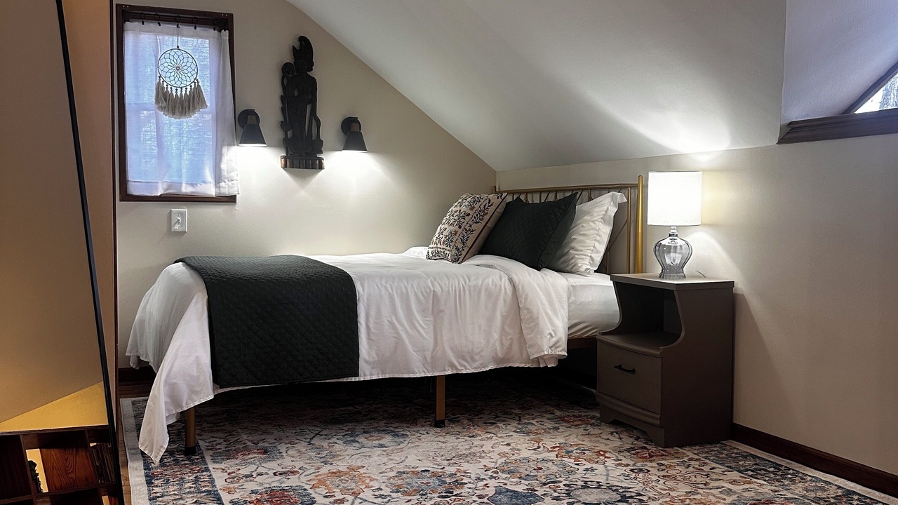 Photo of Bedroom in Makanda