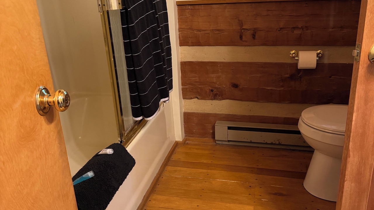 Photo of Bathroom in Pembroke