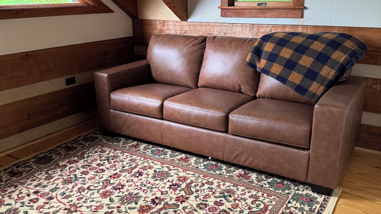 Photo of Livingroom in Pembroke