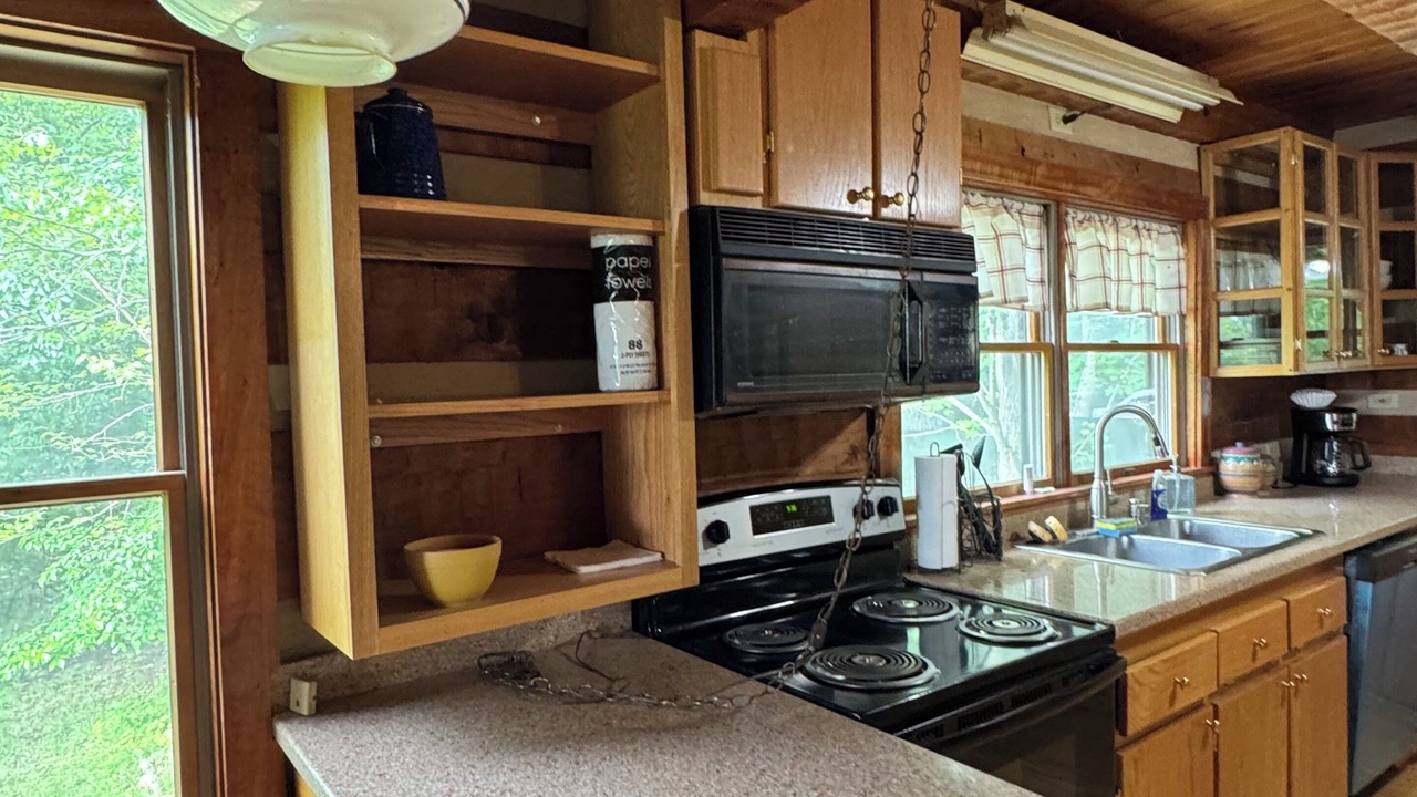 Photo of Kitchen in Pembroke