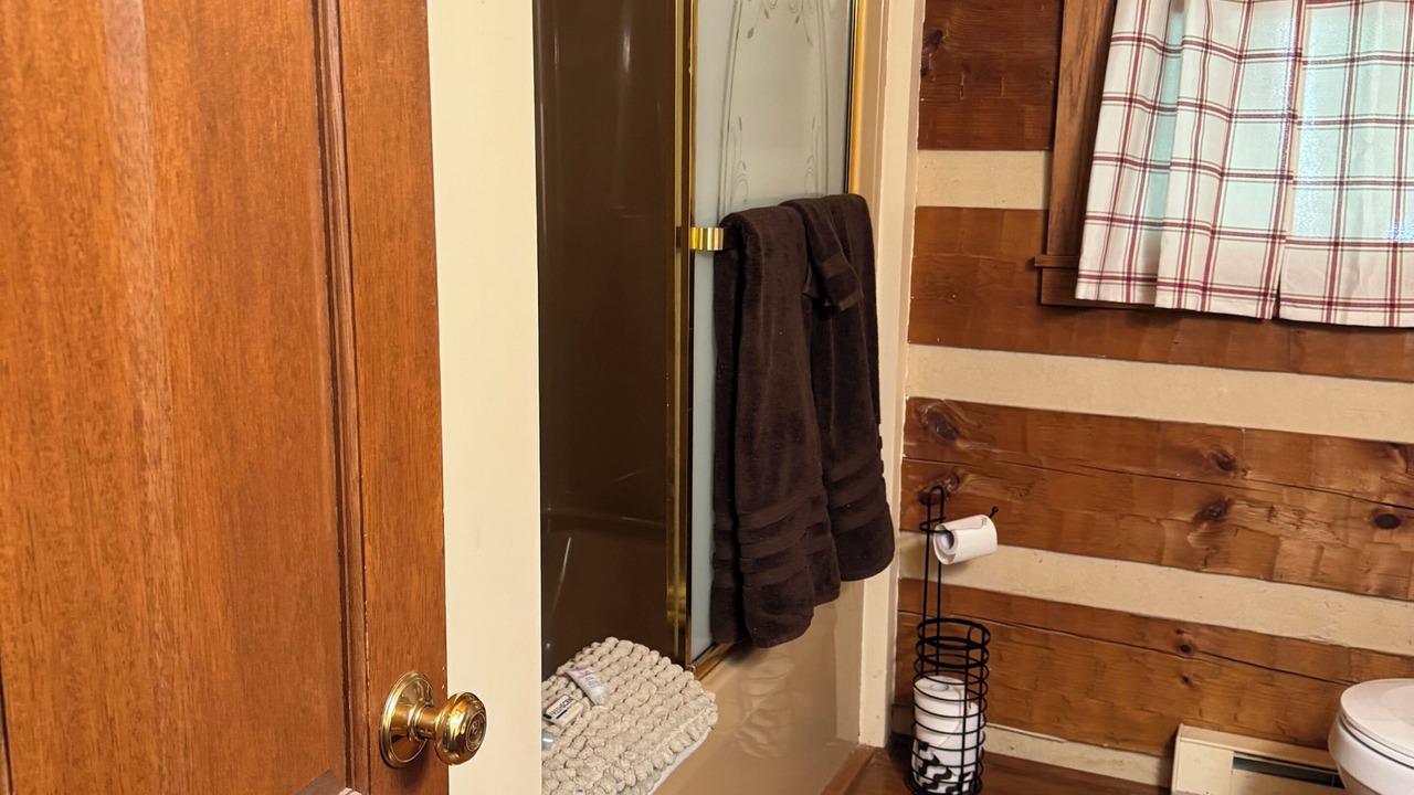 Photo of Bathroom in Pembroke