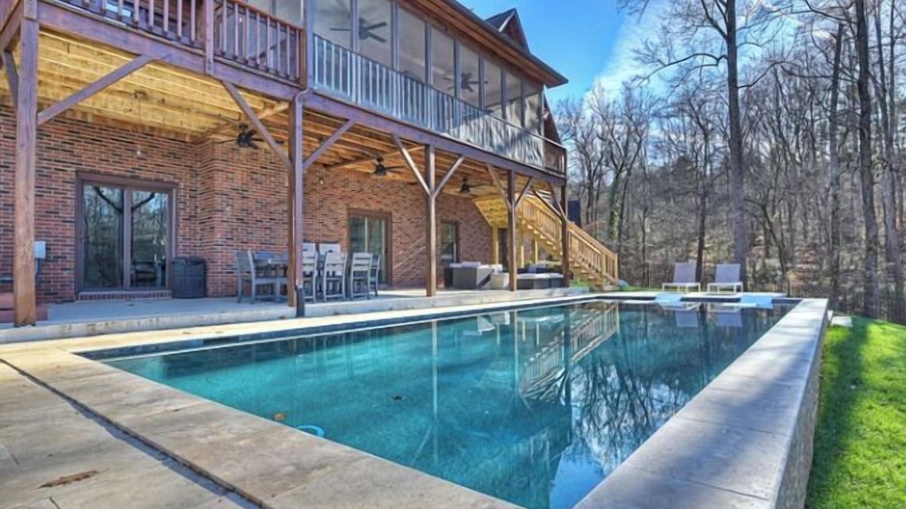 Photo of Outdoor in Troutman