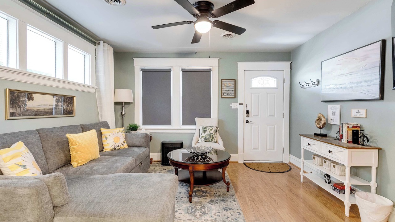 Photo of Livingroom in Richmond