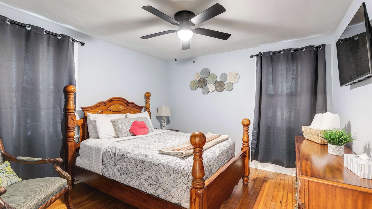 Photo of Bedroom in Richmond