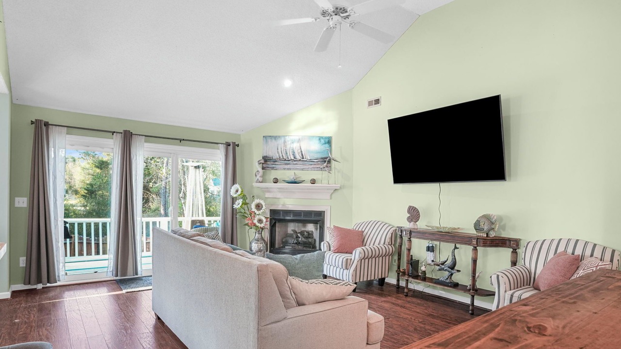 Photo of Bedroom in Myrtle Grove
