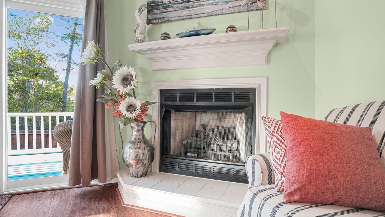 Photo of Livingroom in Myrtle Grove