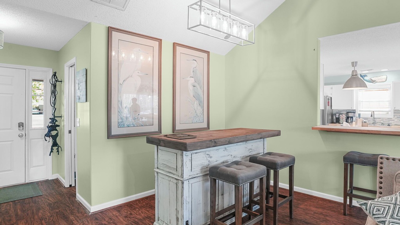 Photo of Bedroom in Myrtle Grove