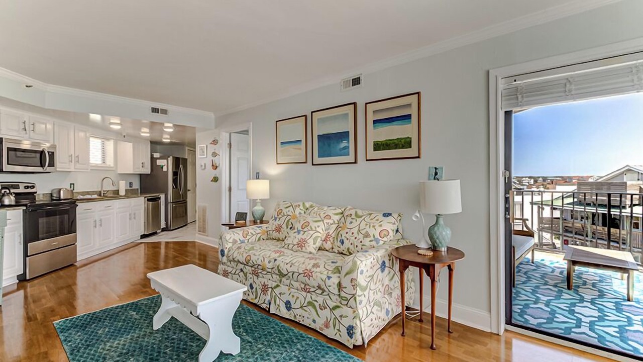 Photo of Livingroom in Wrightsville Beach