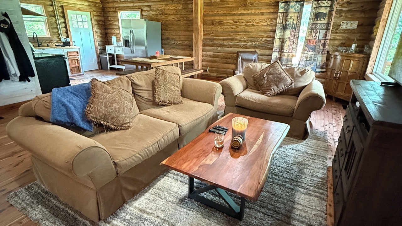 Photo of Livingroom in Waynesboro