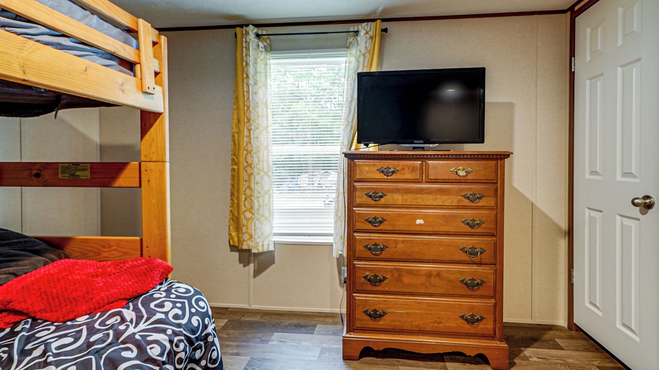 Photo of Bedroom in Navassa