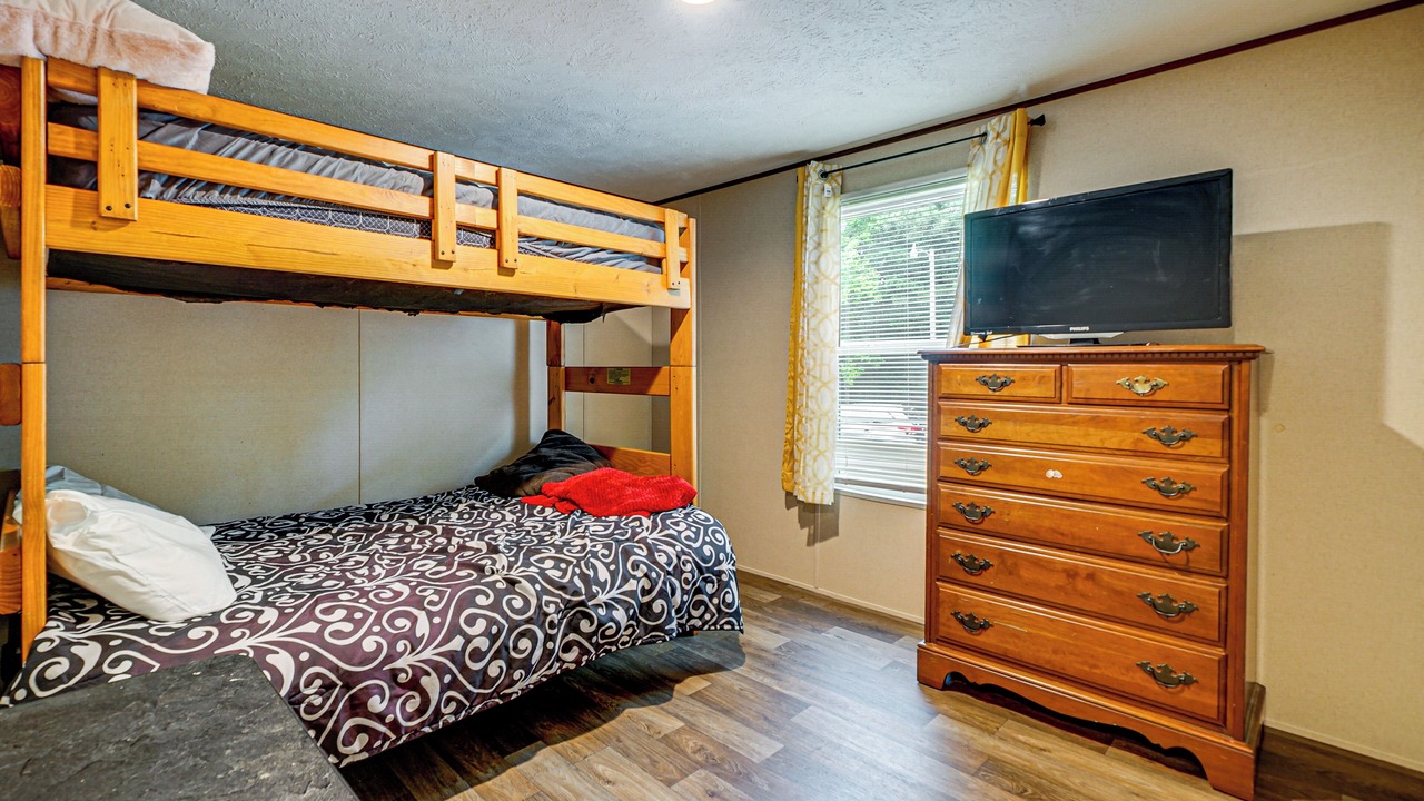 Photo of Bedroom in Navassa