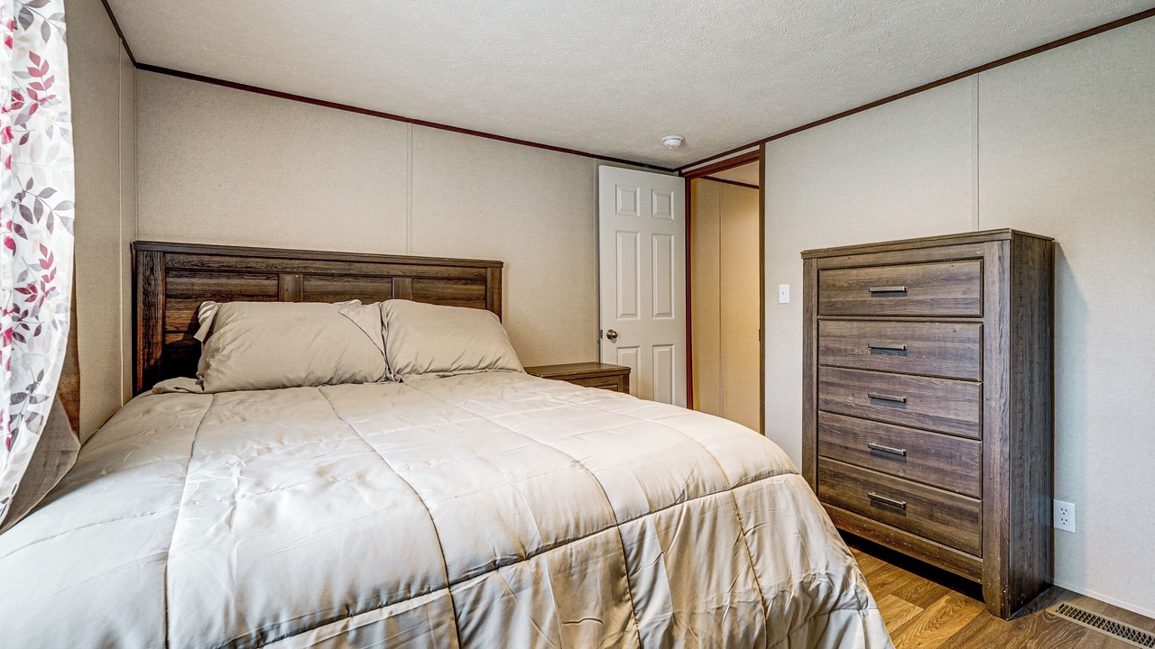 Photo of Bedroom in Navassa