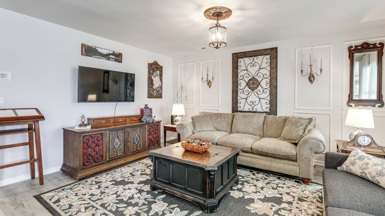 Photo of Livingroom in Piney Green