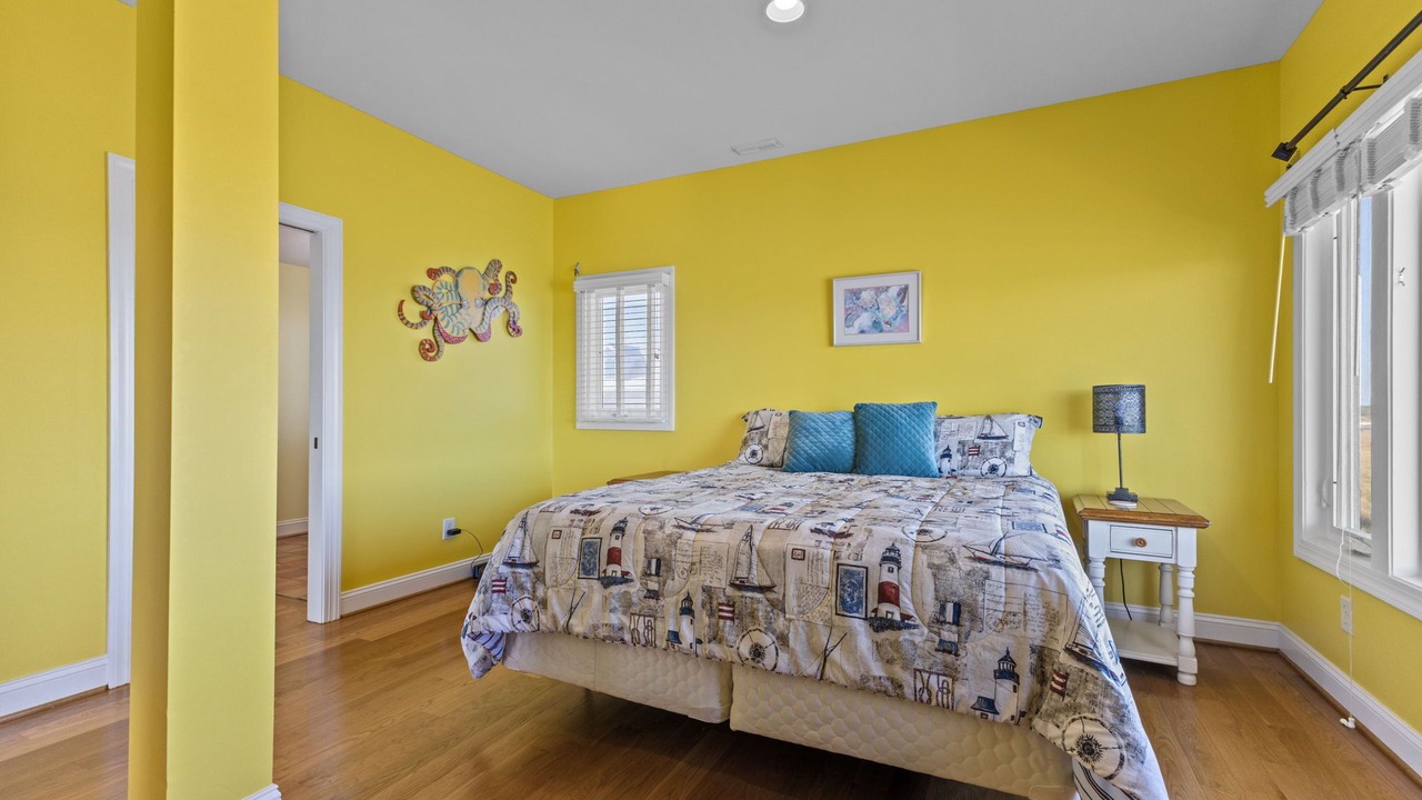 Photo of Bedroom in Sealevel