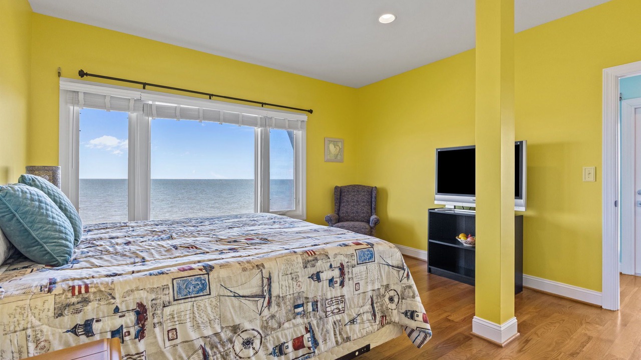 Photo of Bedroom in Sealevel