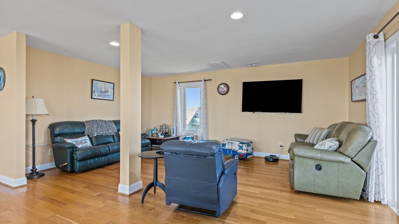 Photo of Livingroom in Sealevel
