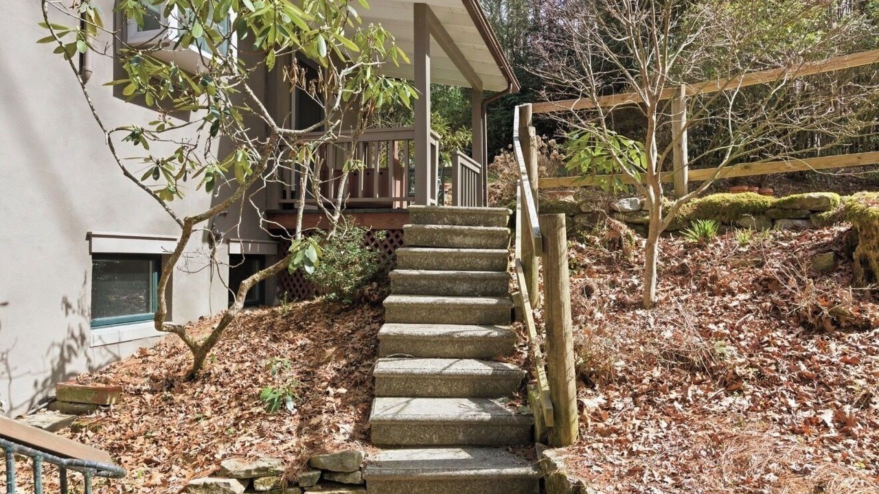 Photo of Outdoor in Lake Sequoyah