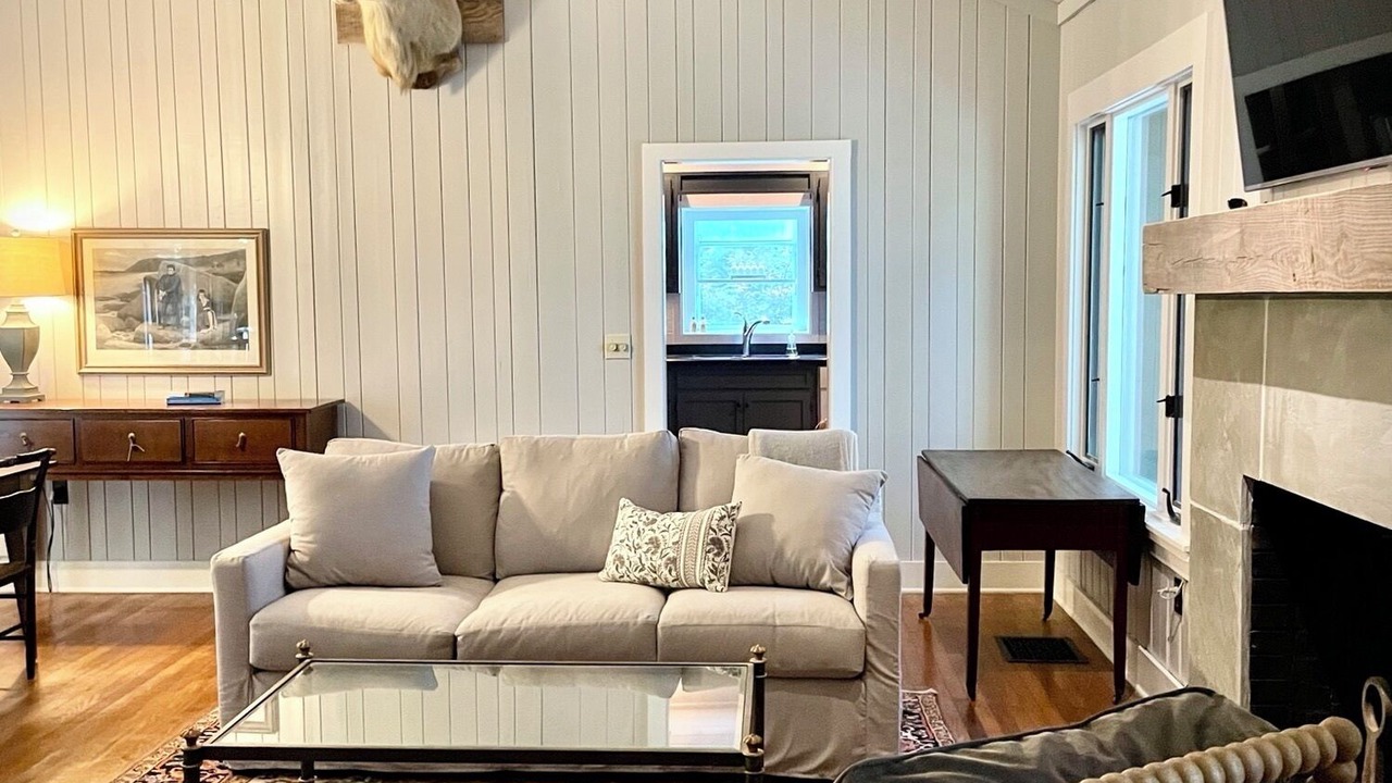 Photo of Livingroom in Lake Sequoyah
