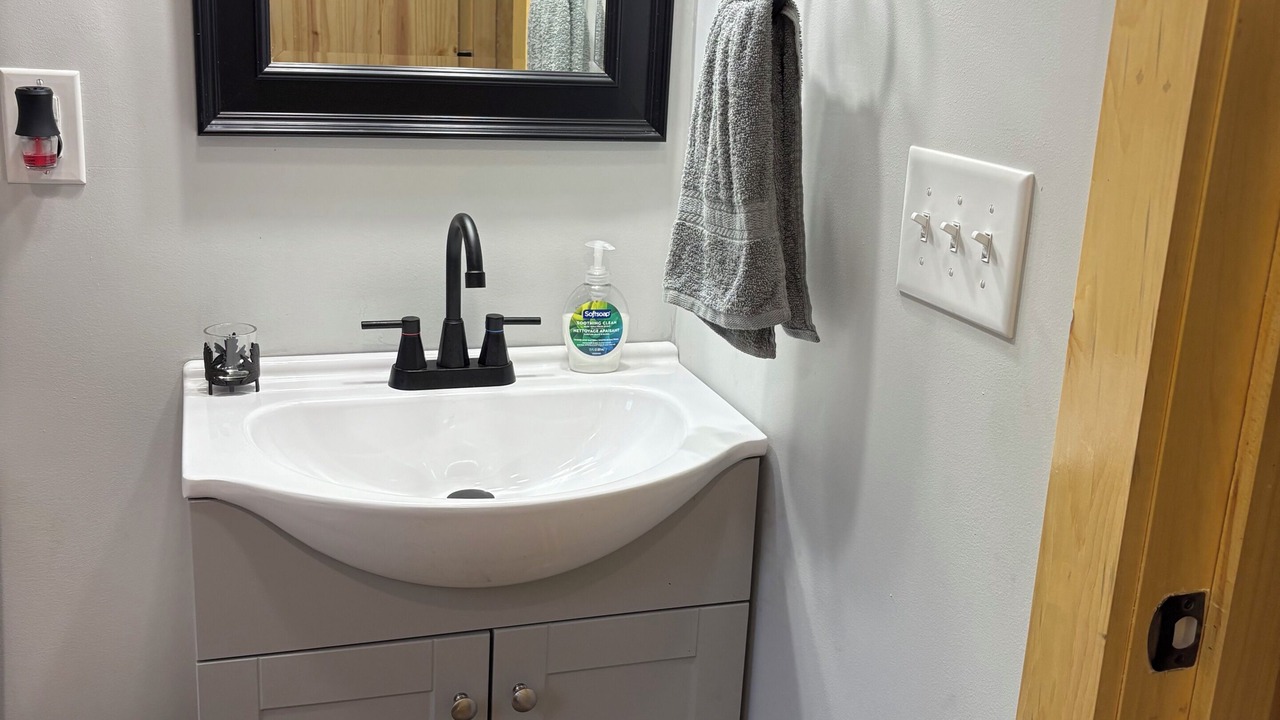 Photo of Bathroom in Dobson